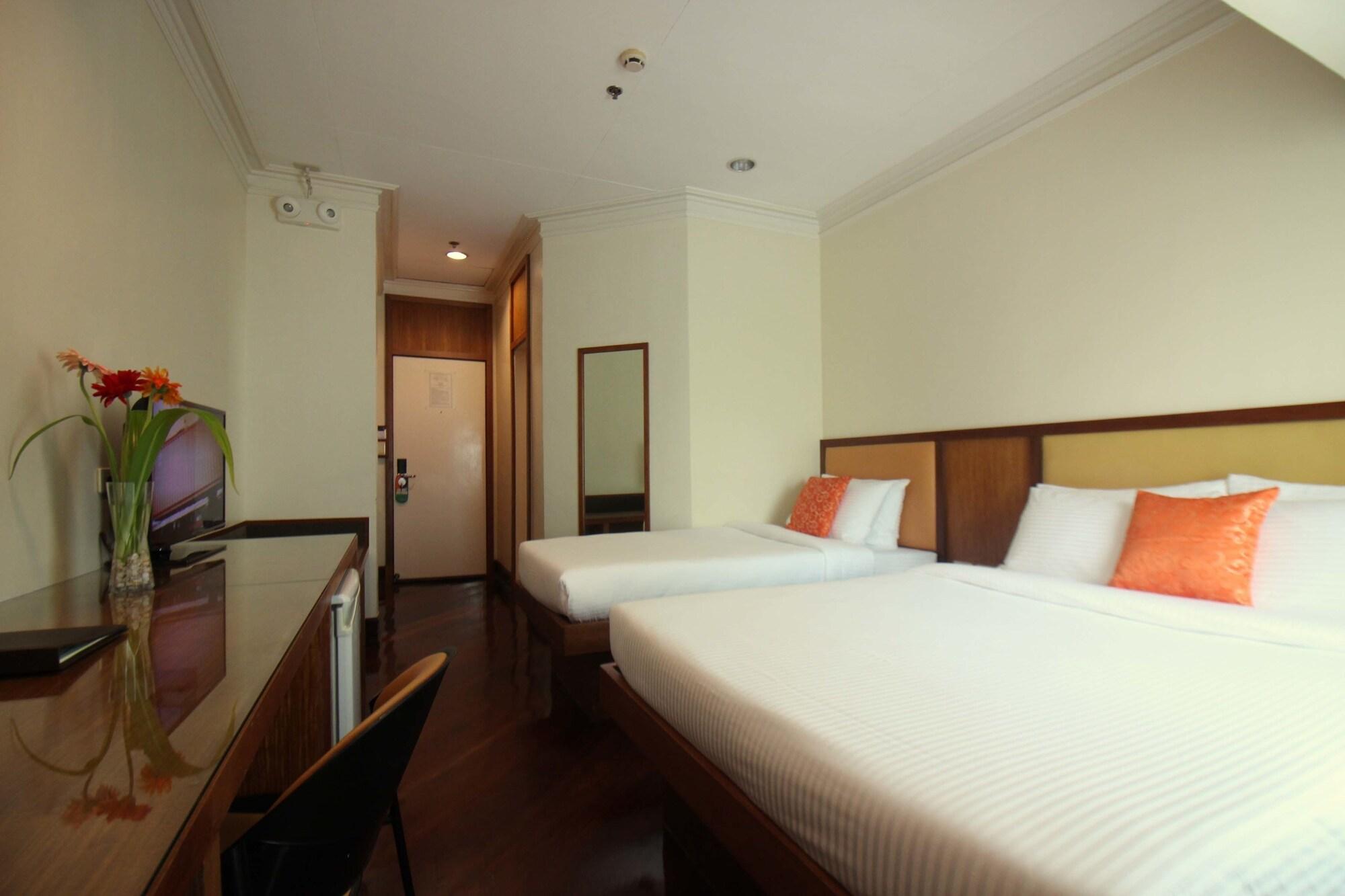 The Legend Palawan Hotel Puerto Princesa Ngoại thất bức ảnh