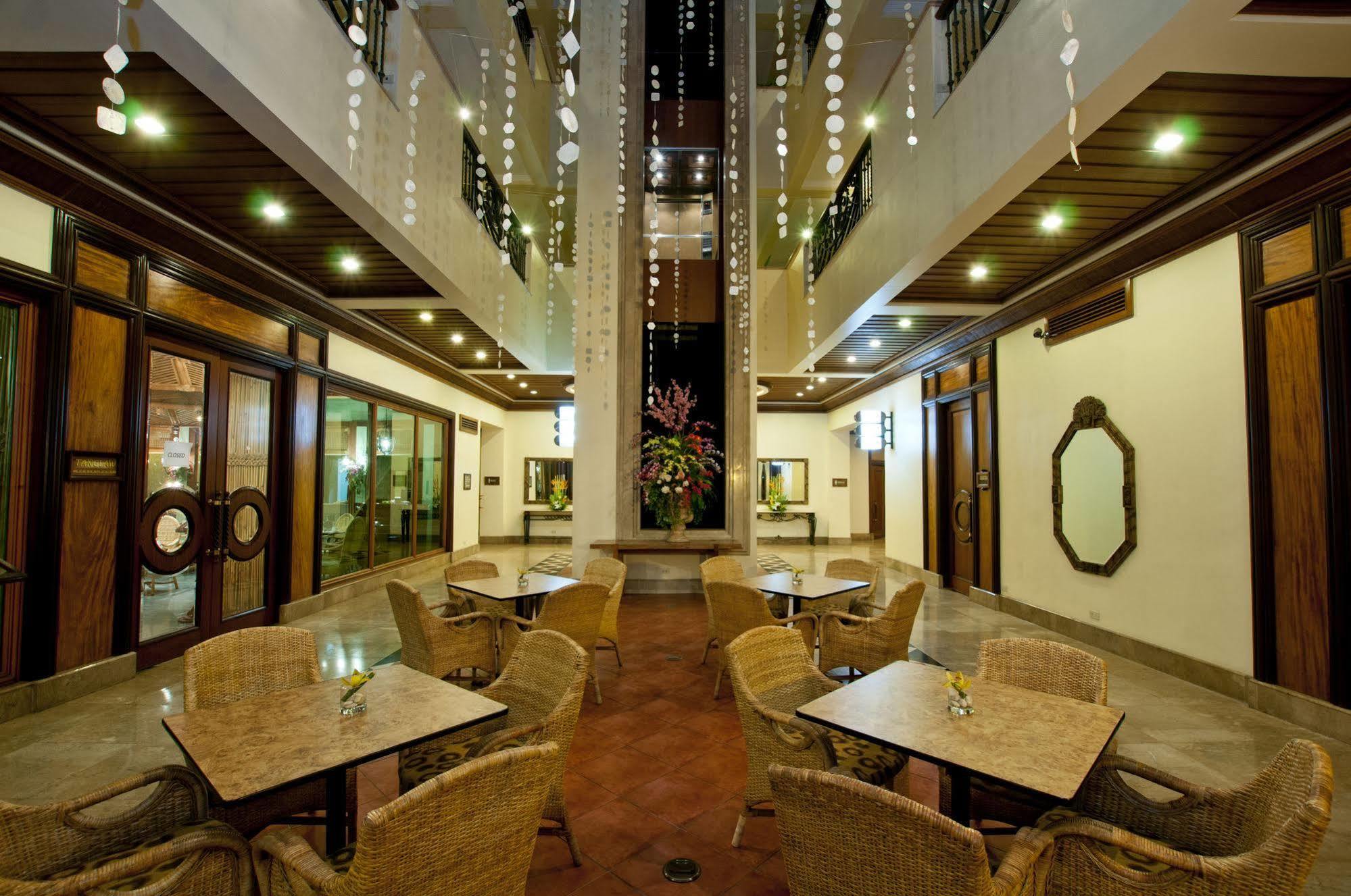 The Legend Palawan Hotel Puerto Princesa Ngoại thất bức ảnh