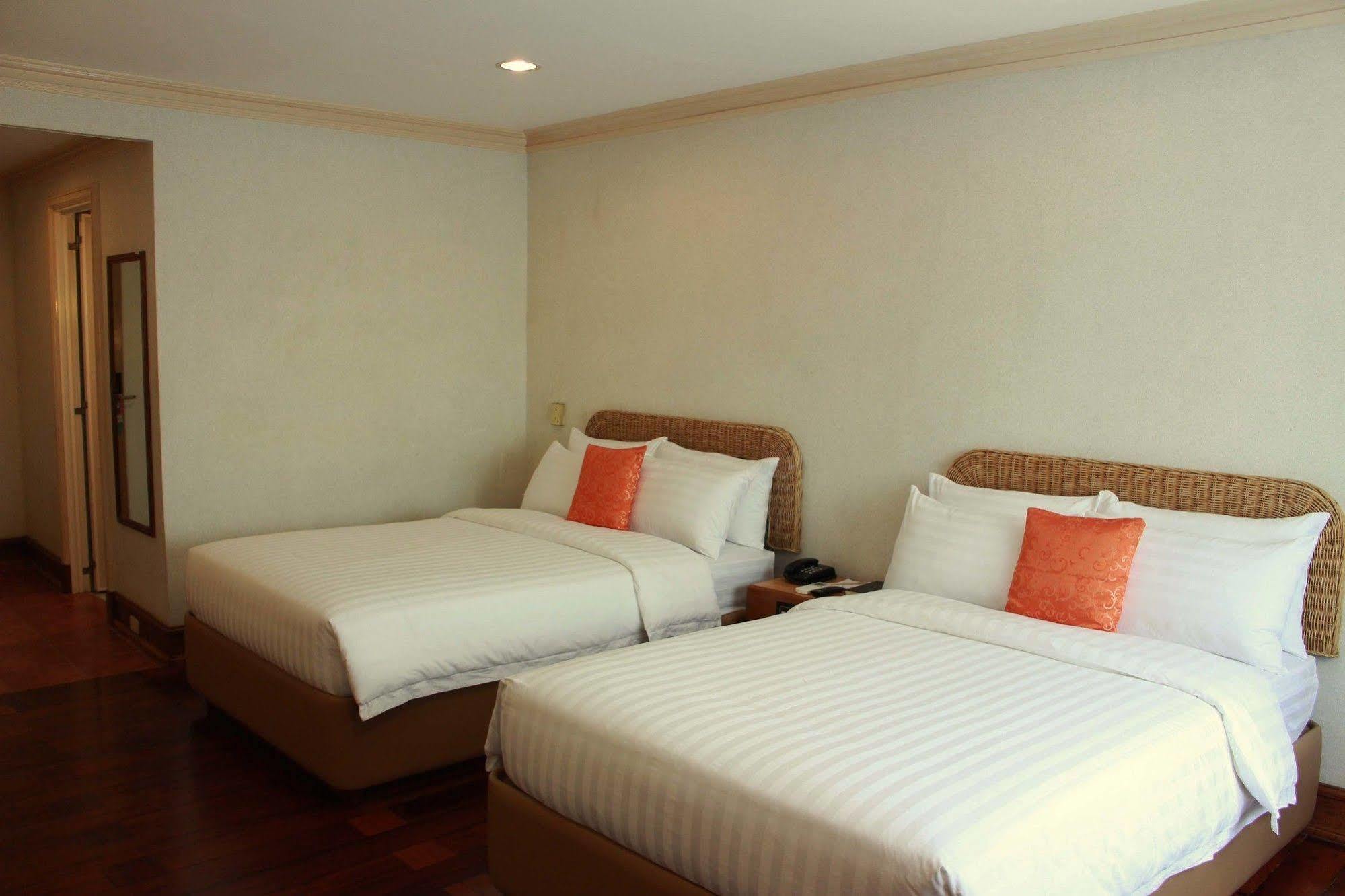 The Legend Palawan Hotel Puerto Princesa Ngoại thất bức ảnh